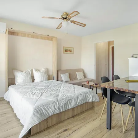 Apartamento La Lauve - Climatise Avec Piscine Partagee Saint-Raphaël