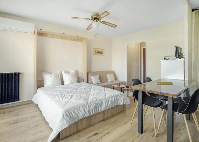 Apartamento La Lauve - Climatise Avec Piscine Partagee Saint-Raphaël